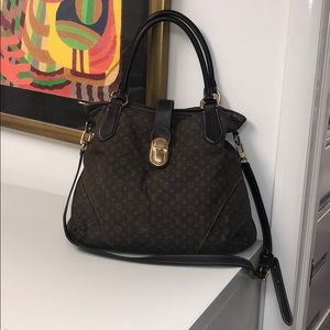Louis Vuitton Messenger Bag